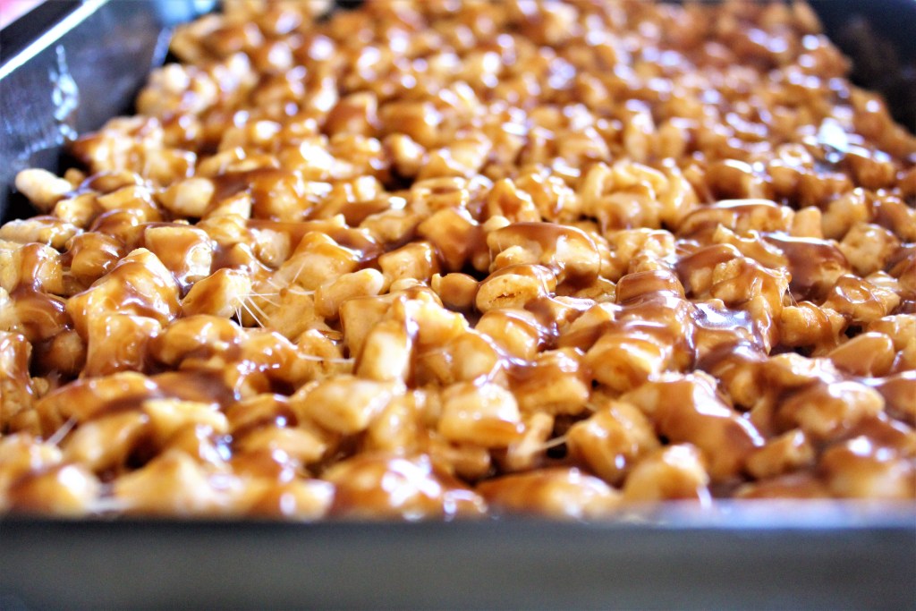 Captain Crunch Krispie bars, rice krsipie bars recipe, Poeme blog recipes